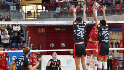 Los equipos de Madrid de voleibol de Superliga 2 Masculina siguen sumando