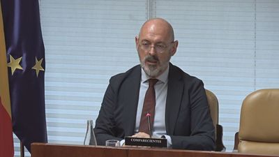 El rector de la Complutense cuenta cómo fue la reunión con Begoña Gómez en La Moncloa y dice que no vio a Sánchez