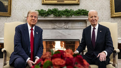 Trump y Biden se reúnen en el despacho oval para garantizar una transferencia ordenada de poder