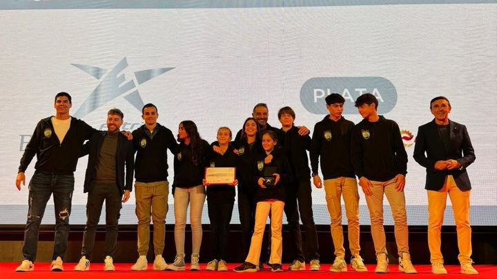 Club SO3 de Valdemorillo, premio Escuela de Excelencia de Federación Española de Triatlón