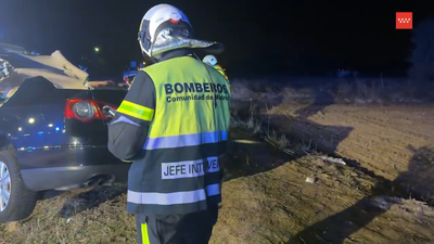 Dos heridos graves tras un choque entre tres vehículos en Camarma de Esteruelas