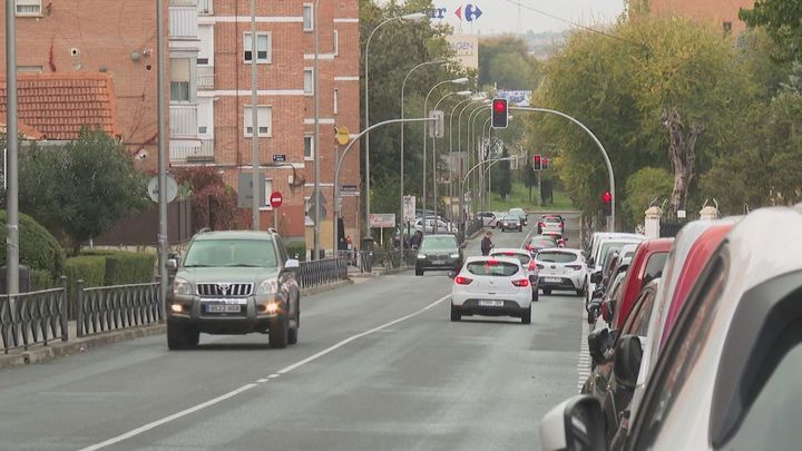 El exceso de velocidad, el peligro de la carretera de Boadilla para los vecinos de Campamento