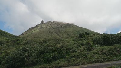 El volcán activo La Soufrière, la joya del Parque Nacional de Guadalupe