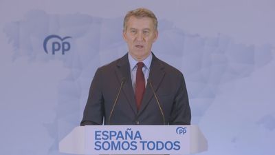 Feijóo pide a Sánchez que "abandone la soberbia y el cálculo político" y "asuma su responsabilidad" por la DANA