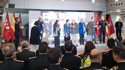 Madrid rinde homenaje a sus bomberos más veteranos