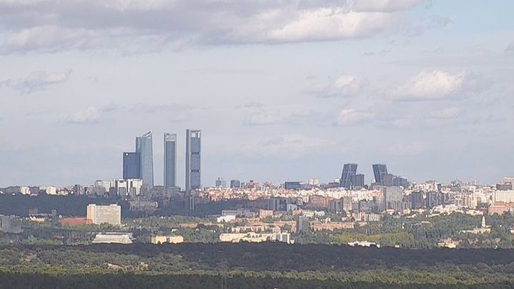 Cielo casi despejado en Madrid