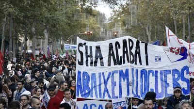 Miles de personas piden en Barcelona una bajada de los alquileres y plantean una huelga de pago