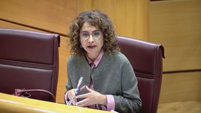 Montero pone "la mano en el fuego" por Cerdán y su jefe de gabinete en la comisión del 'caso Koldo'