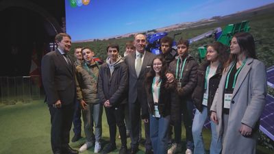 Mañueco y Galán presiden la entrega de los Premios Iberdrola Convive en Paredes de Nava (Palencia)