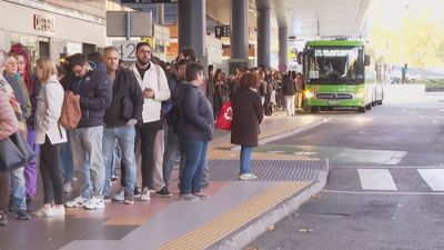 Normalidad con algunos retrasos en la primera jornada de huelga de autobuses