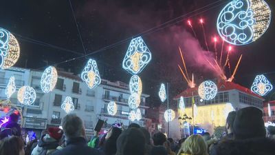 La Navidad comienza en Arganda con un gran espectáculo de fuegos artificiales