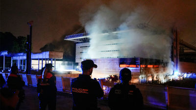 Extinguido sin heridos el incendio declarado en el edificio anexo al auditorio Rocío Jurado de Sevilla