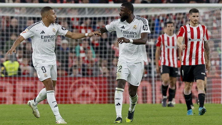 2-1. Mbappé y Valverde regalan la victoria al Athletic