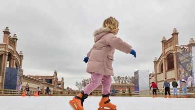 Abre la pista de patinaje de Matadero Madrid, una de las mayores de España