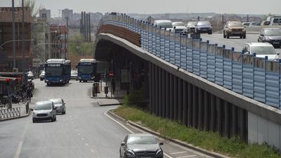 Almeida admite la "asignatura pendiente" del scalextric de Puente Vallecas