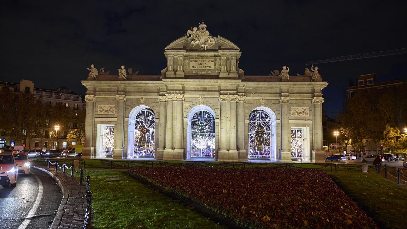 Alumbrado de Navidad en las calles de Madrid