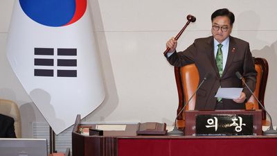 El Parlamento surcoreano destituye al presidente Yoon Suk-yeol por haber declarado la ley marcial