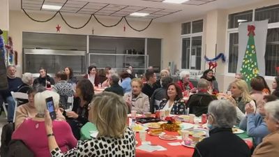 Fiestas navideñas para combatir la soledad no deseada de los mayores