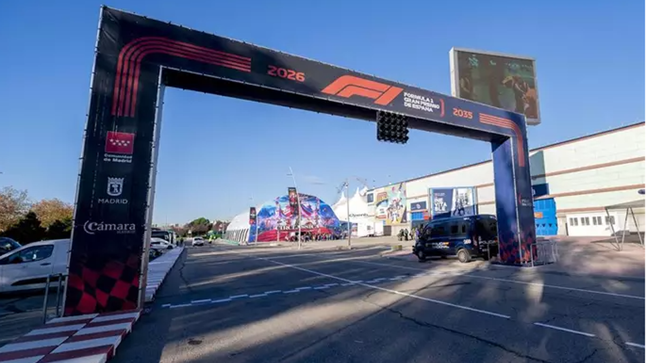 Arco de salida de la F1 en Ifema