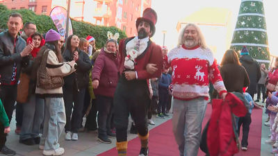 Navidad con estilo (o sin él): Parla busca el  jersey navideño más feo