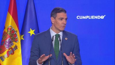 Sánchez hace balance del año insistiendo en el "compromiso" del Gobierno con los afectados por la DANA