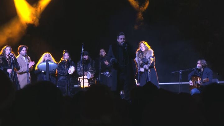 La Zambomba de la Familia Habichuela, en el Jardín del Templo de Debod