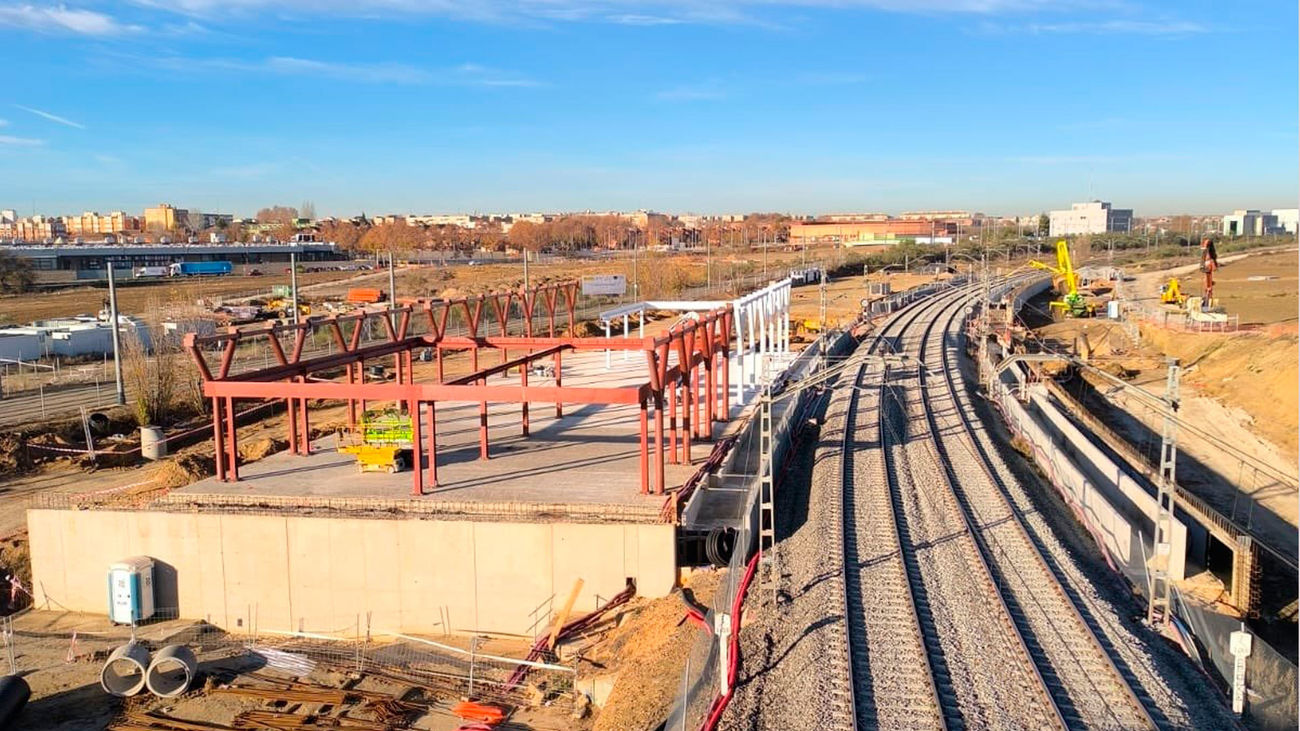 Levantada en Parla la estructura de la segunda estación de Cercanías