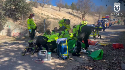 En coma un hombre de 54 años al caerse de la bicicleta en Madrid