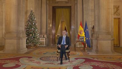 Los detalles del discurso del Rey: una foto de la DANA, 1.806 palabras, dos banderas y símbolos navideños