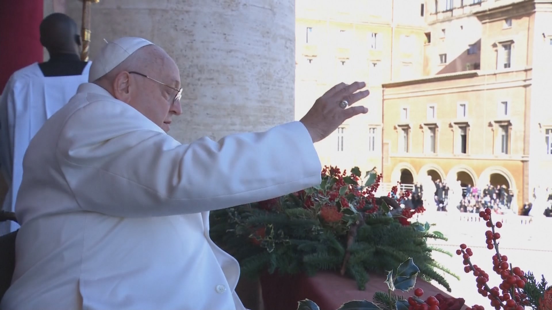 El papa Francisco pide en el mensaje de Navidad que callen las armas en Ucrania y en Oriente Medio