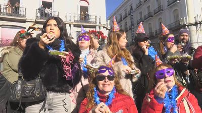 Madrid adelanta la fiesta con las preúvas: ambiente festivo a pocas horas del ensayo oficial en la Puerta del Sol