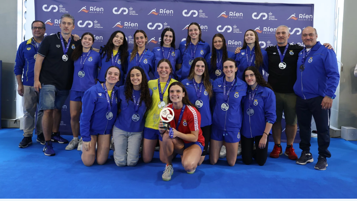 El Canoe, segundo y tercero en la Copa de España de natación