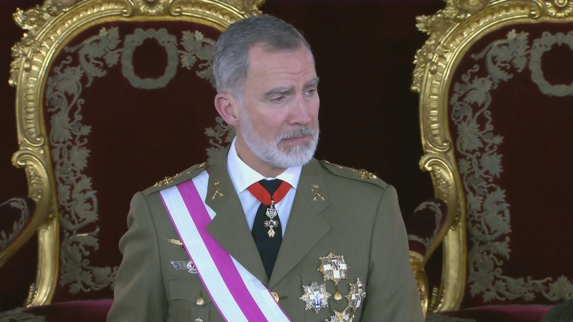 Felipe VI: “La tragedia ha vuelto a poner de manifiesto el valor de las Fuerzas Armadas”