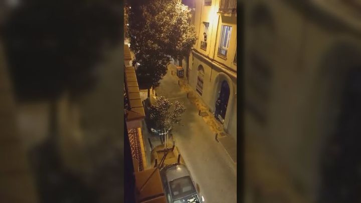 El 'supermercado de la droga' aterroriza a los vecinos de Marqués de Santa Ana, en Malasaña