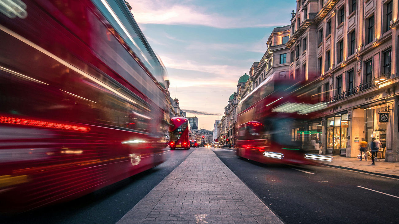 Autobuses en el centro de Londres