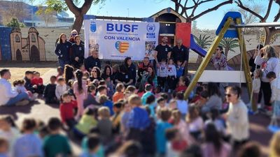 Un colegio valenciano agradece la ayuda de Majadahonda en la recuperación de su patio